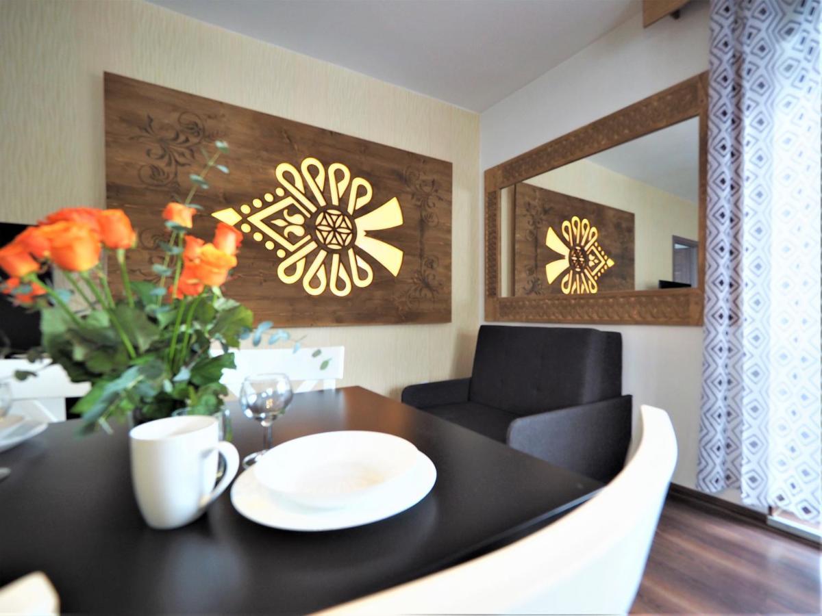 Vip Apartamenty Krupowki Zakopane Esterno foto